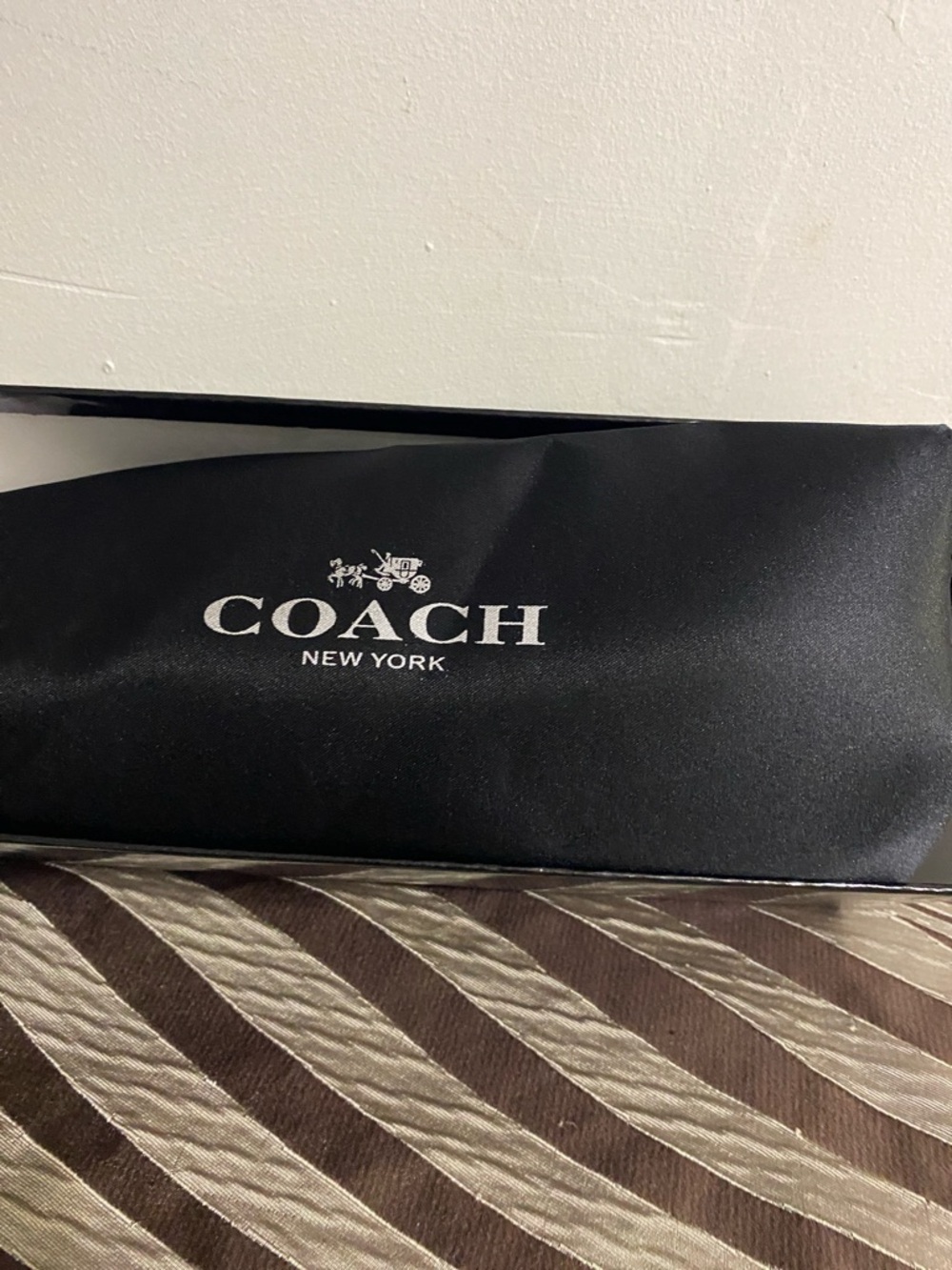 COACH Cream Signature Slide Sandals with Gold 'C' Accent - Picture 8 of 9